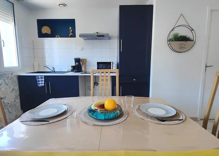 Le Refuge Bleu Et Or Apartamento Lourdes