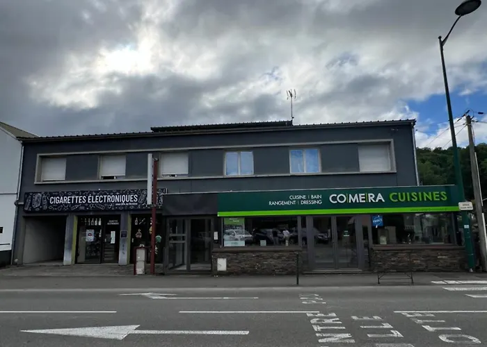 Le Refuge Bleu Et Or Лурд