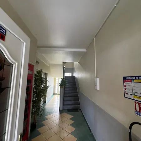 Le Refuge Bleu Et Or Lourdes