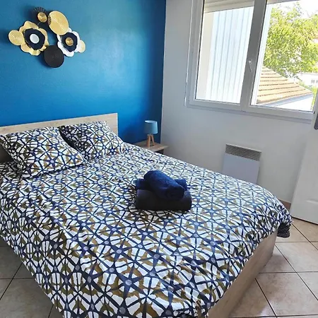 Le Refuge Bleu Et Or