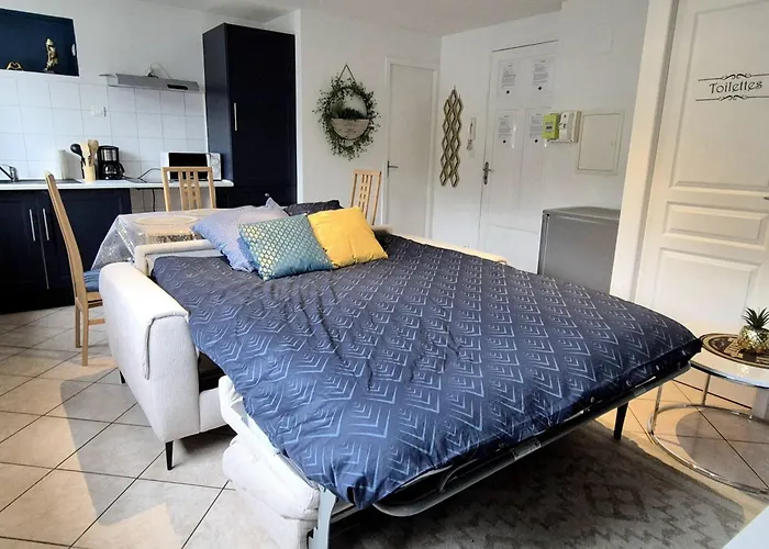 Le Refuge Bleu Et Or